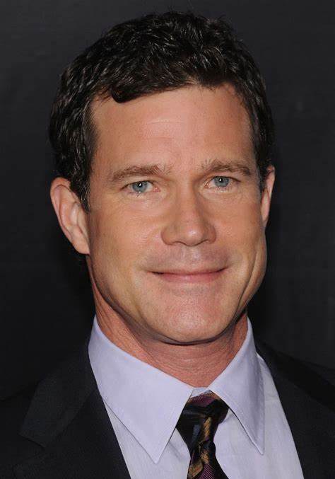 迪伦·沃尔什 Dylan Walsh照片