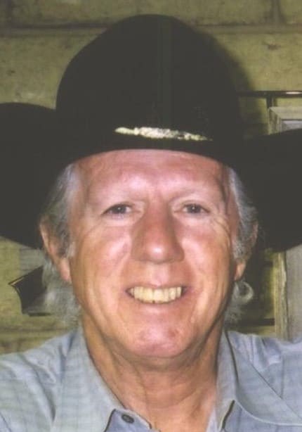 尼尔·萨默斯 Neil Summers照片