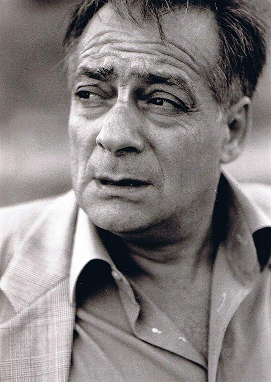 路易吉·德·卢卡 Luigi De Luca照片