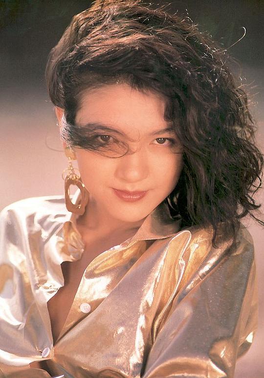 长田江身子 Emiko Osada照片