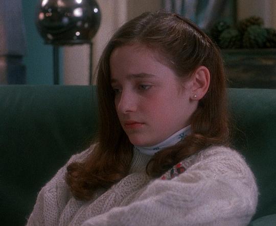 希拉里·沃尔夫 Hillary Wolf照片