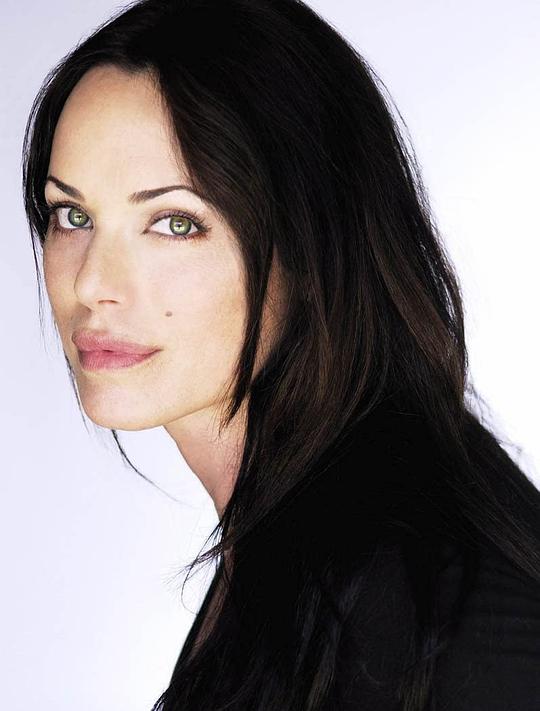 克里斯汀·敏特尔 Kristin Minter照片