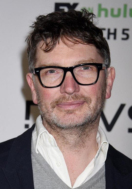 安德鲁·麦克唐纳 Andrew Macdonald照片