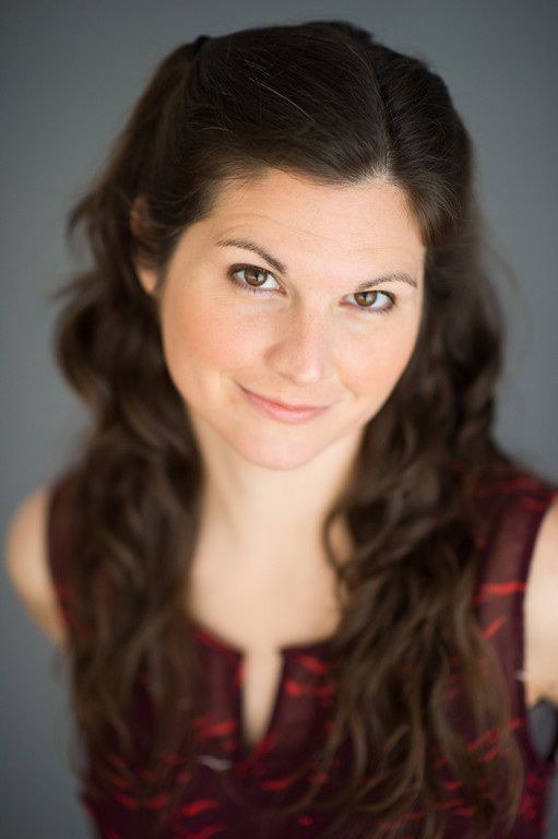 莉萨·雅克布 Lisa Jakub照片