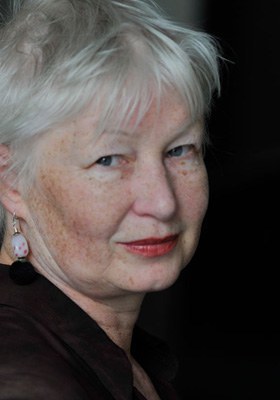 朱丽叶·林迪希 Julia Lindig照片