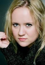 Aria Noelle Curzon照片