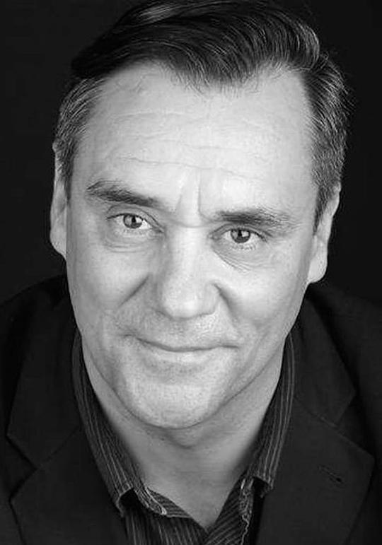 马克·斯伯丁 Mark Spalding照片