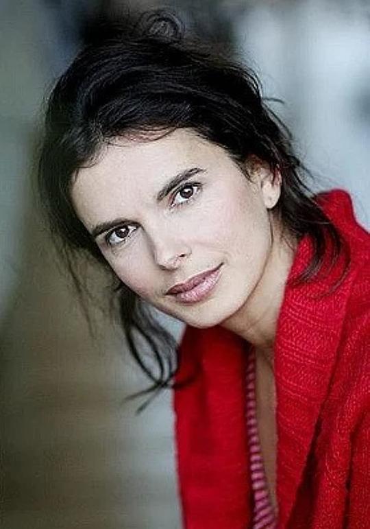 格瓦娜埃尔·西蒙 Gwenaëlle Simon照片