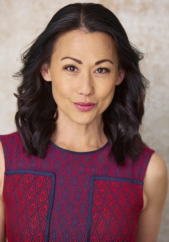 尼克尔·比德尔贝克 Nicole Bilderback照片