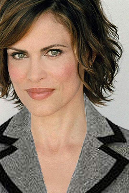 贾斯蒂娜·韦尔 Justina Vail照片