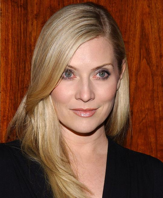 艾米丽·普格特 Emily Procter照片