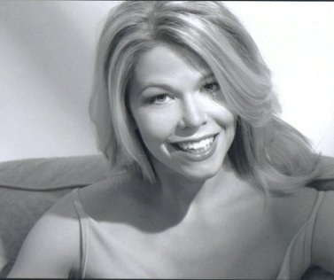 马蒂尔达·斯齐达吉斯 Matilda Szydagis照片