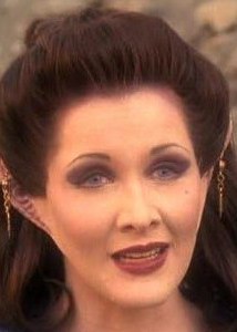 Kaitlin Hopkins照片