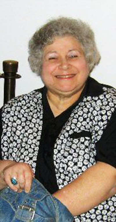 琳达·莫雷蒂 Linda Moretti照片