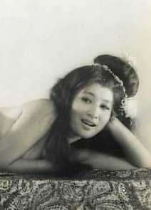 真山知子 Tomoko Mayama照片