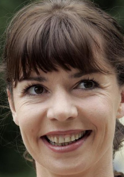 达娜·瓦罗娃 Dana Vávrová照片