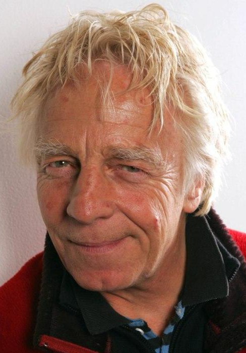 L.M.基特·卡森 L.M. Kit Carson照片