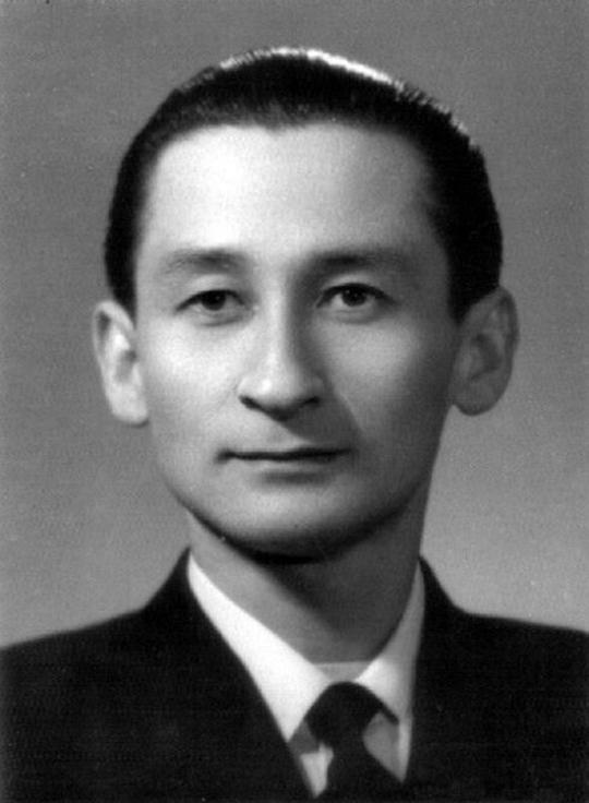 邱岳峰 Yuefeng Qiu照片