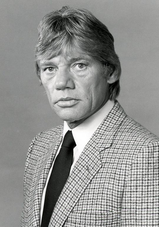 迈克尔·普雷斯顿 Michael Preston照片