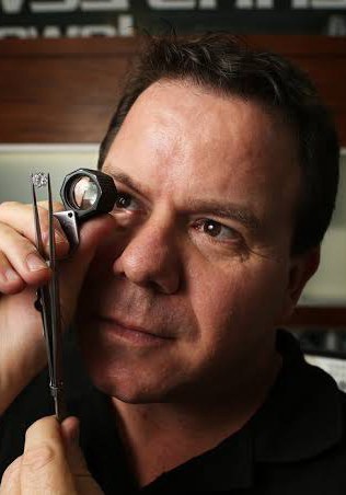 埃米尔·明蒂 Emil Minty照片