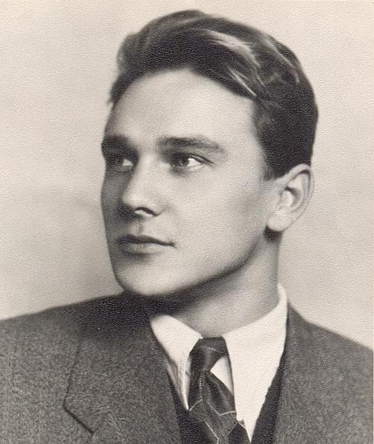 格奥尔吉·尤玛托夫 Georgi Yumatov照片