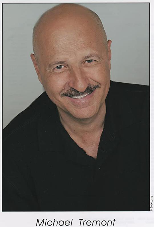 迈克特里蒙特 Mike Tremont照片