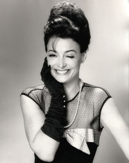 贝拉·艾弗里 Belle Avery照片