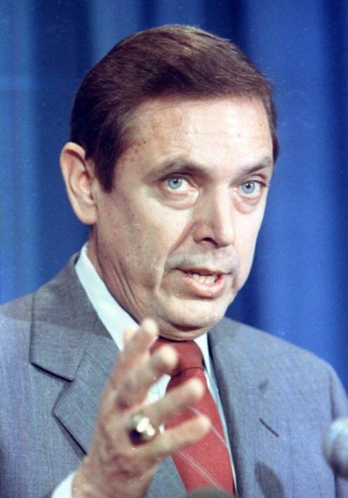 鲍勃·马丁内斯 Bob Martinez照片