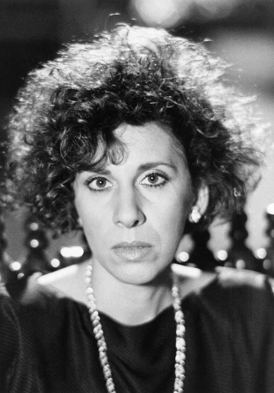 安妮德赛尔沃 Anne De Salvo照片