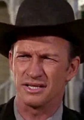 Walker Edmiston照片