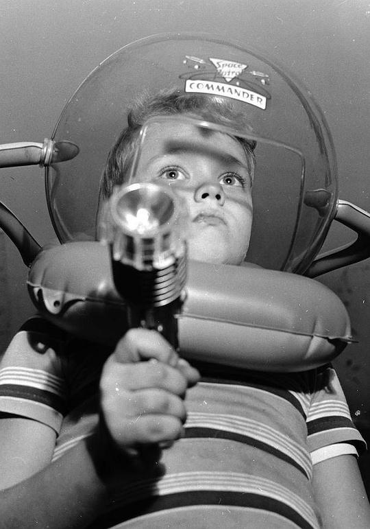 格伦·沃肯 Glenn Walken照片