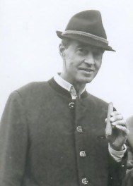 弗朗茨·塞茨 Franz Seitz照片