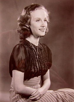 玛丽安·阿米诺夫 Marianne Aminoff照片