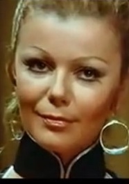 安娜卡普莉 Ahna Capri照片