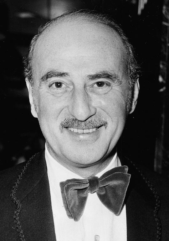 西德尼·塔夫勒 Sydney Tafler照片