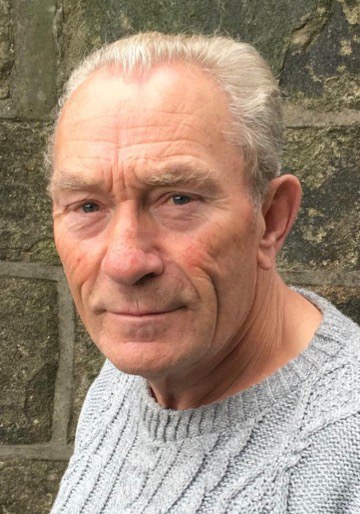 丹尼斯·布兰奇 Dennis Blanch照片