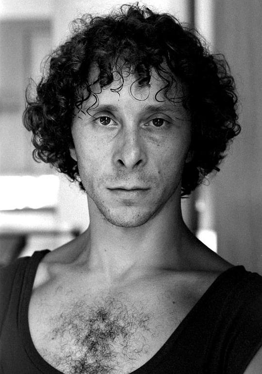 阿梅代奥·阿莫迪奥 Amedeo Amodio照片