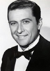 西萨尔·达诺瓦 Cesare Danova照片