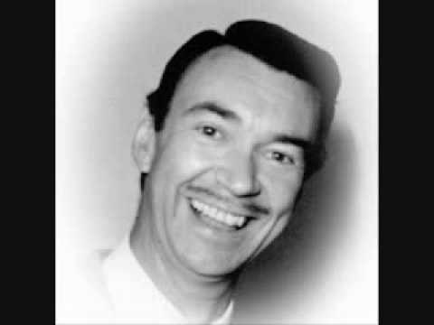 瑟尔·莱文斯克洛福特 Thurl Ravenscroft照片