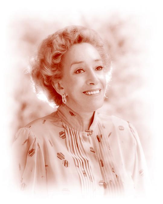 约兰达·巴尔加斯·达尔西 Yolanda Vargas Dulché照片