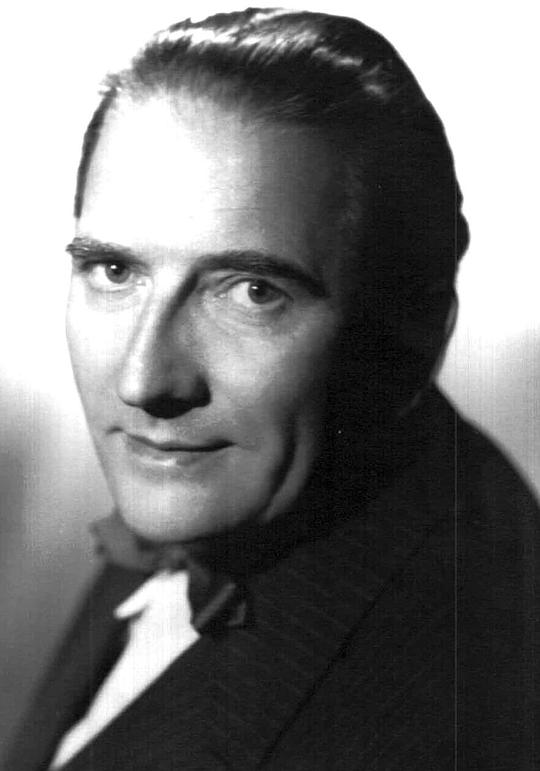 威尔·罗斯 Willi Rose照片