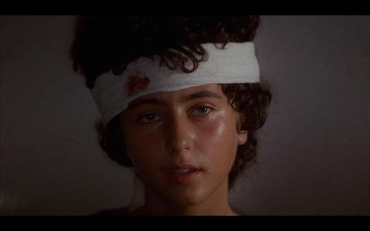 特莎·布奇 Tessa Bouché照片