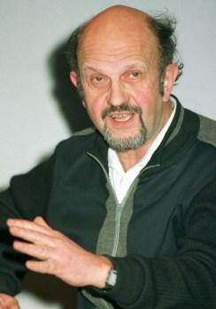 亚罗米尔·伊雷什 Jaromil Jires照片