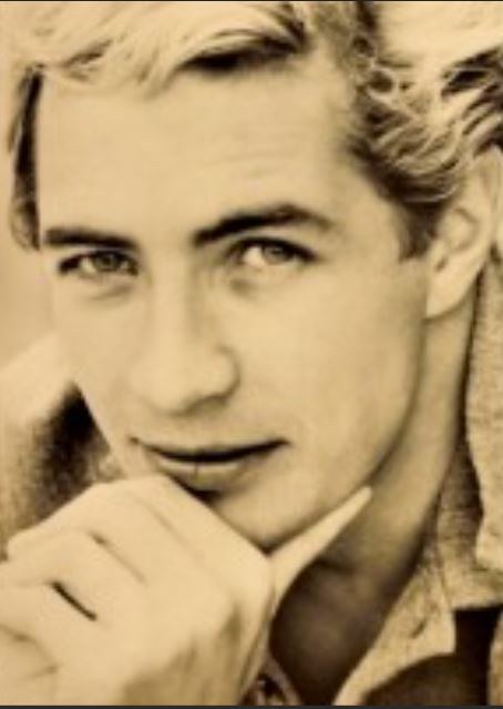 尤里·卡莫尼 Yuri Kamornyj照片