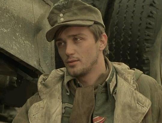 伊戈尔·加洛 Igor Galo照片