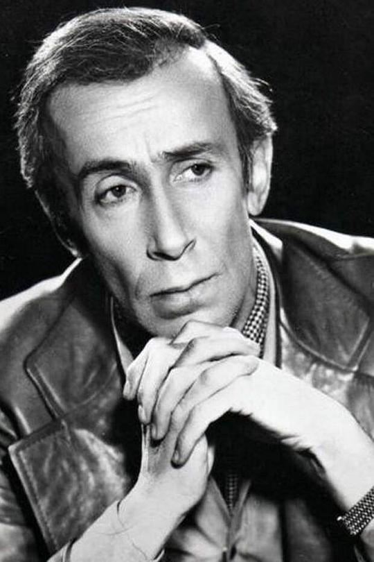 瓦连京·尼库林 Valentin Nikulin照片