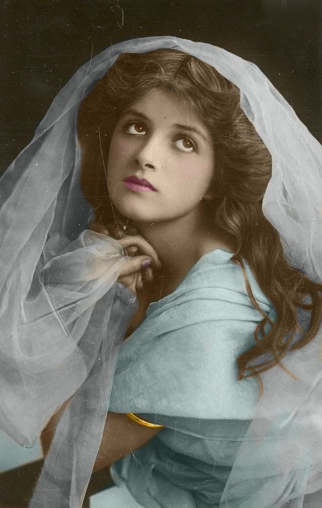 格拉黛丝·库珀 Gladys Cooper照片