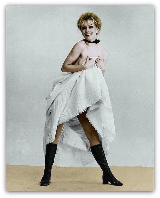 阿妮·内尔森 Anny Nelsen照片