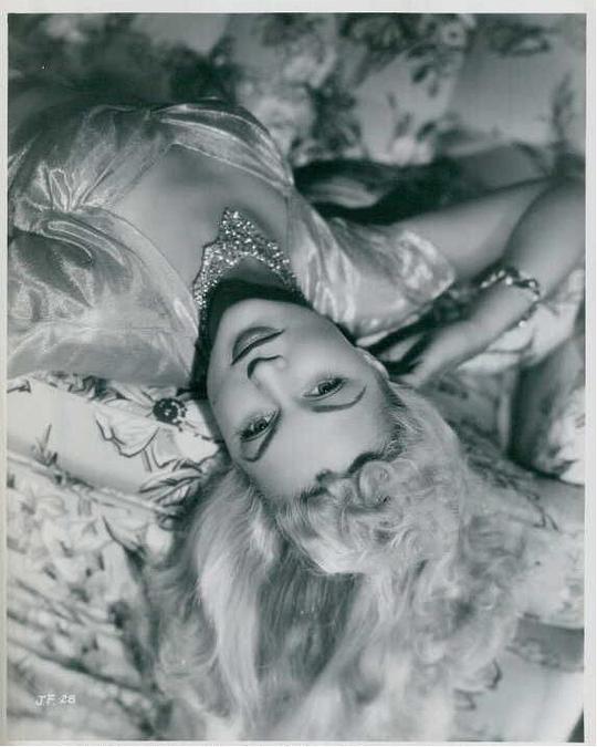 琼·肖丽 Joan Shawlee照片