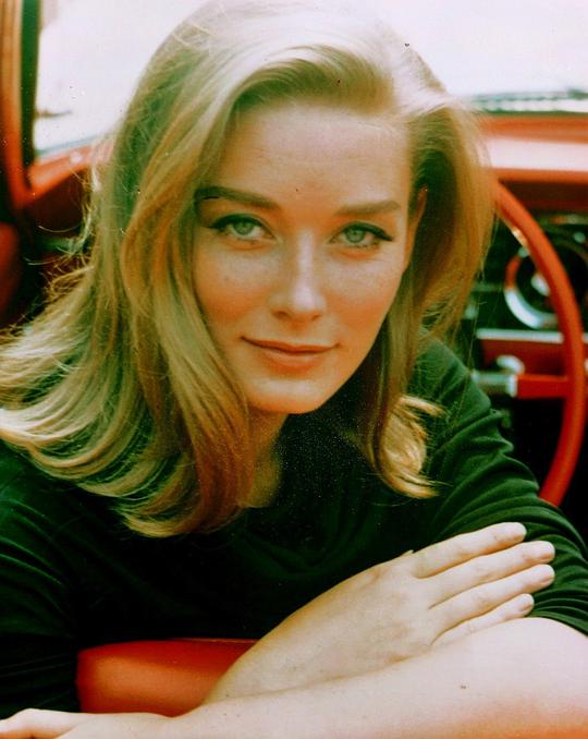 坦妮娅·玛蕾特 Tania Mallet照片